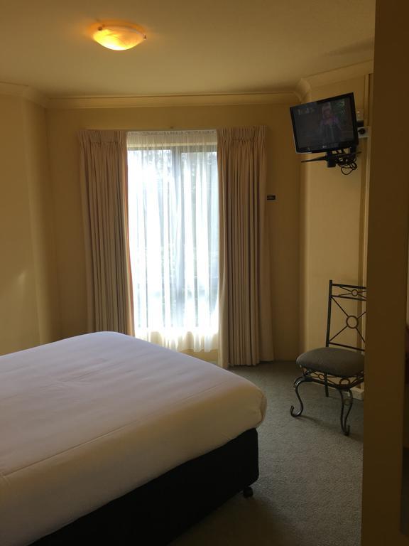 Hopkins House Motel & Apartments Warrnambool Exterior foto
